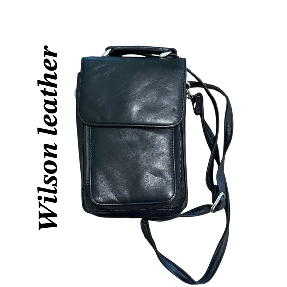 Wilson Leather Crossbody bag - Picture 1 of 4